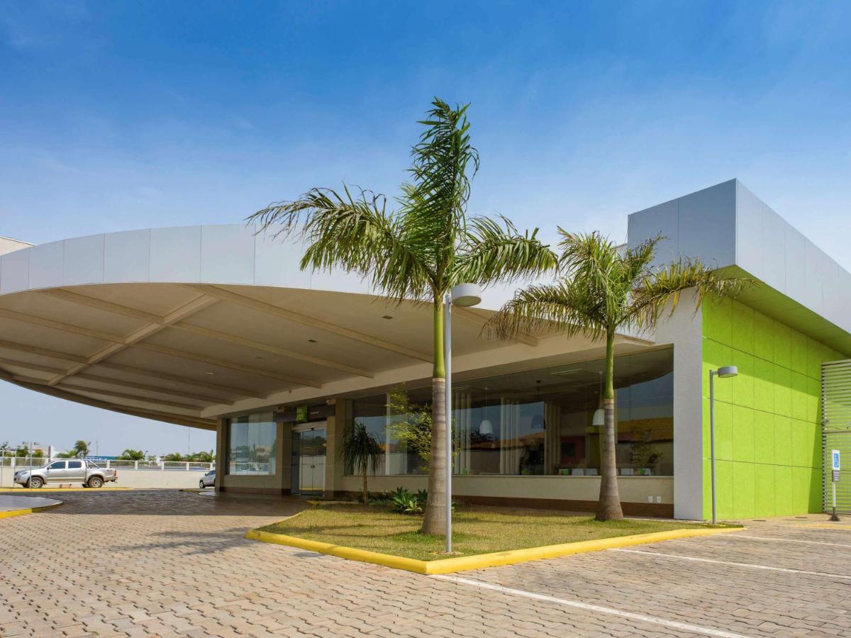 Hotel Ibis Styles Ponta Porã Esterno foto