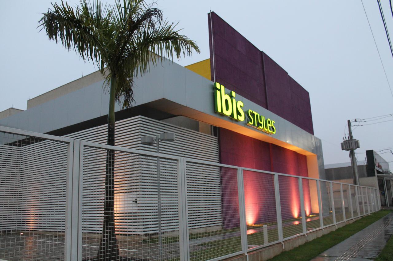 Hotel Ibis Styles Ponta Porã Esterno foto