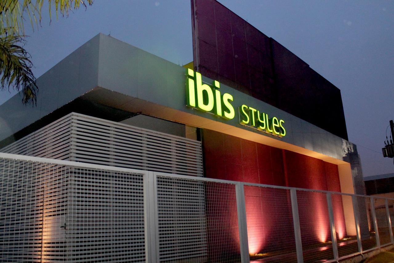 Hotel Ibis Styles Ponta Porã Esterno foto